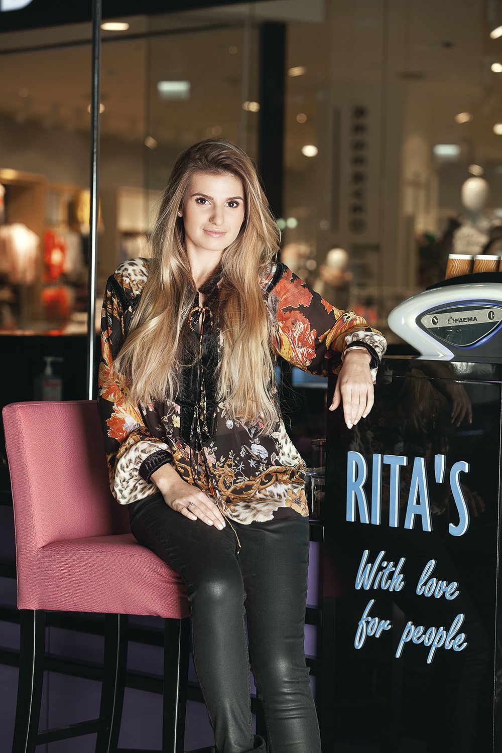 АНАСТАСИЯ ЖЕЛЕЗНЯК