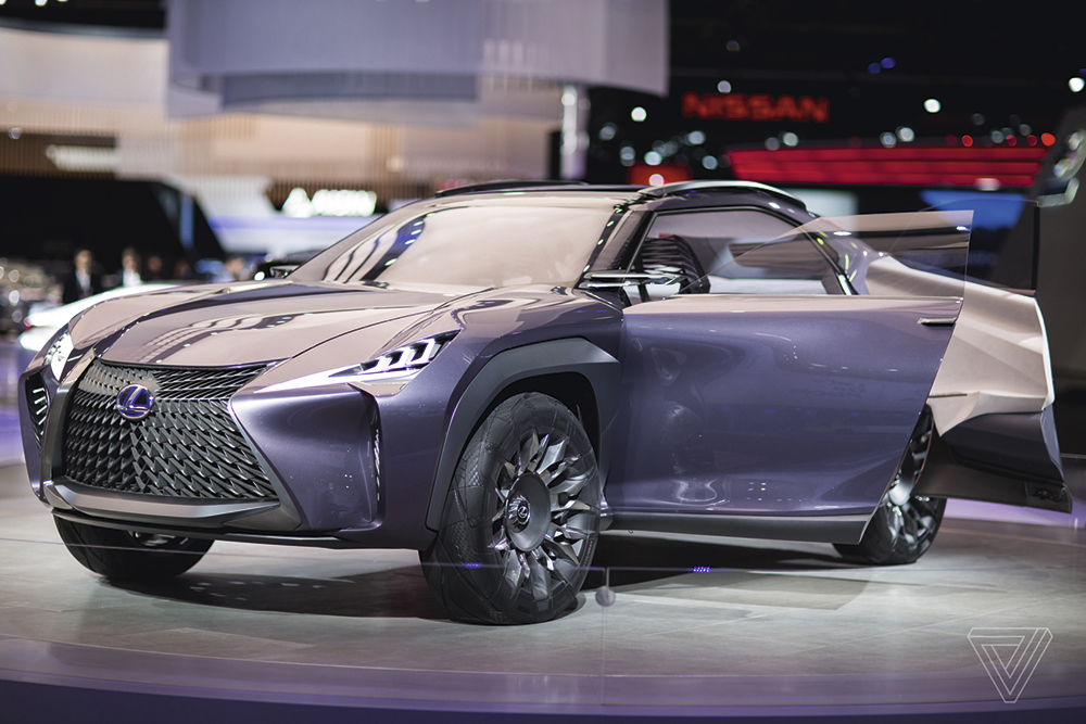 LEXUS UX
