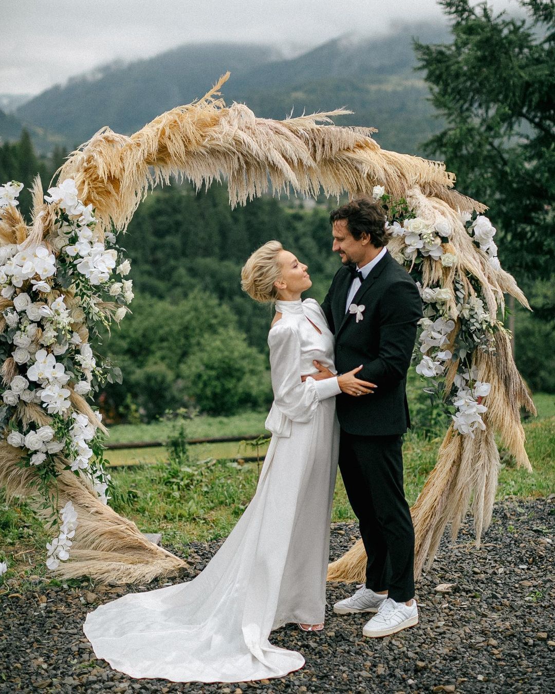 785b12bbe63c4c85b2e7897d4b95d5c6