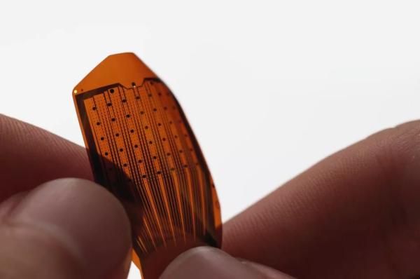 dumka-keruye-mashinoju