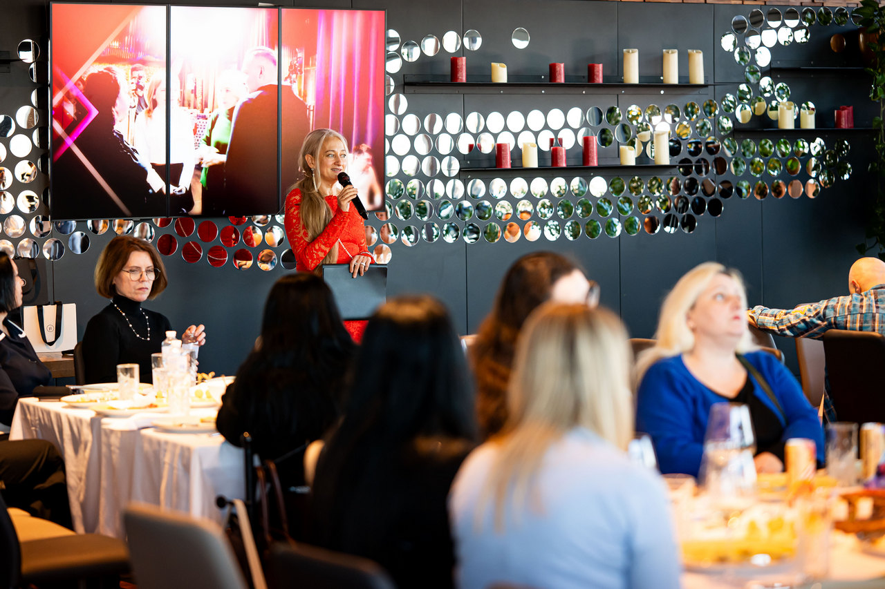 бізнес-бранч💥фото 7361